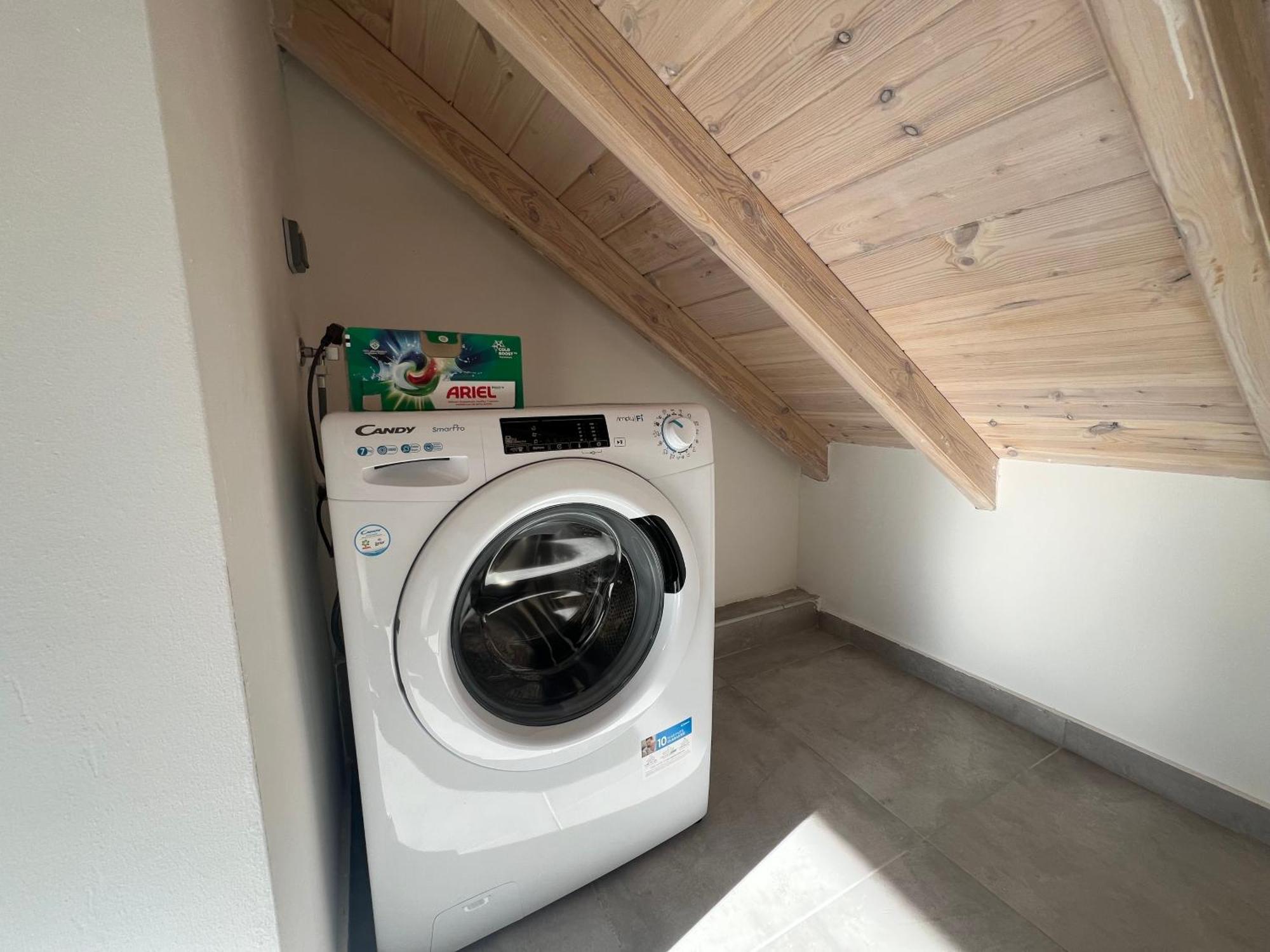 Apartament Skyline Oasis Thesbnb Saloniki Zewnętrze zdjęcie