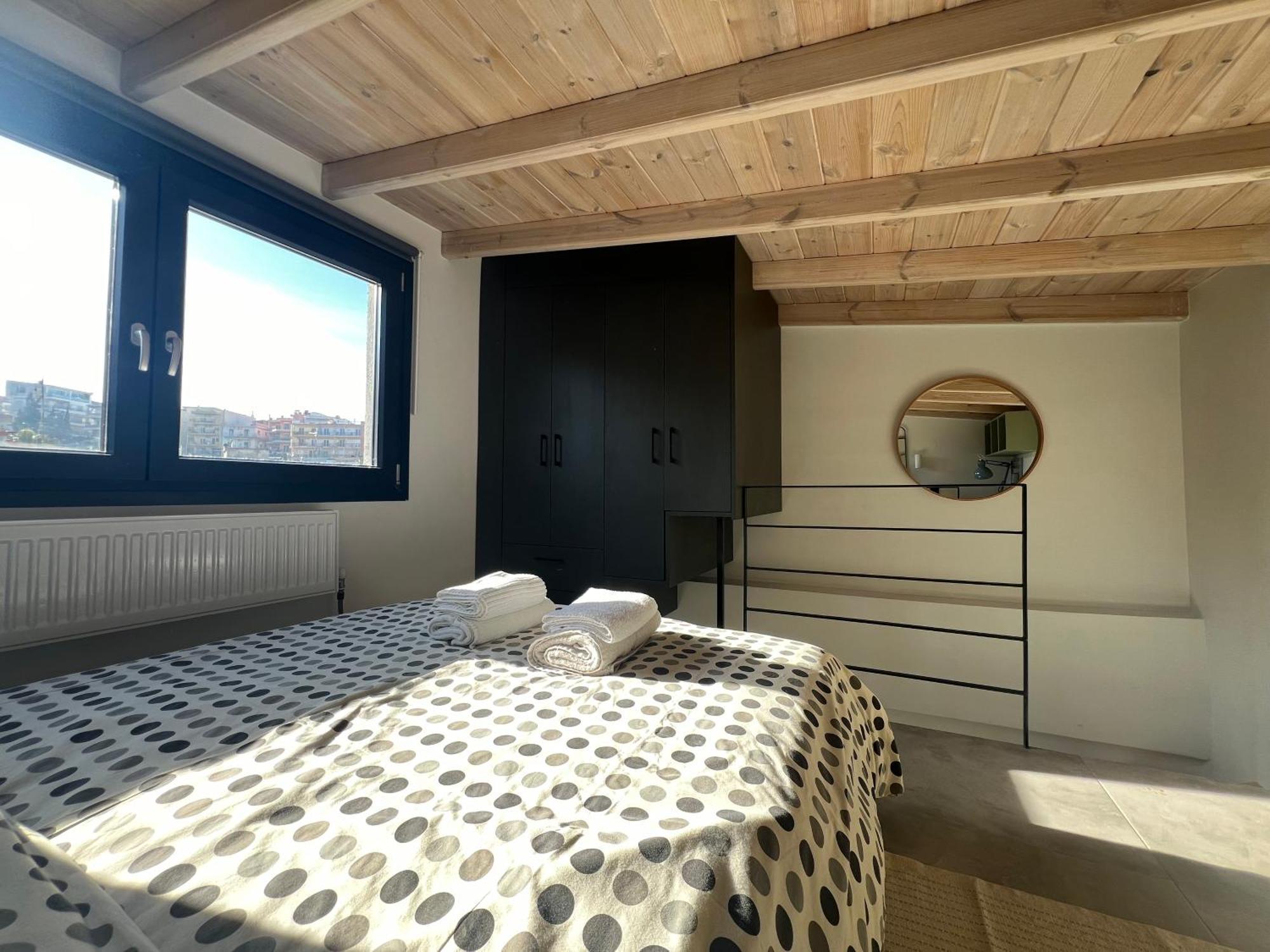 Apartament Skyline Oasis Thesbnb Saloniki Zewnętrze zdjęcie